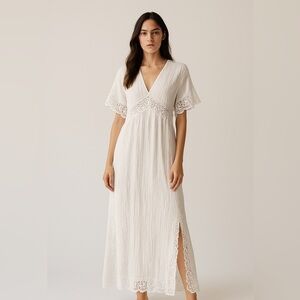 NWT Lulu's White Elegant Dress